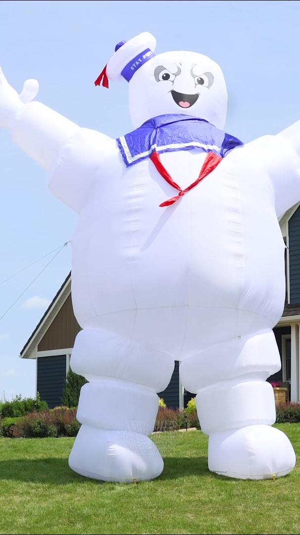 Make a big impression this Halloween with our 25FT Inflatable Stay Puft Marshmallow Man Decoration! This towering icon from Ghostbusters will dominate your outdoor decor, bringing both nostalgia and fun to your haunted display.